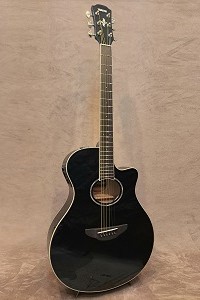 Yamaha APX600 BK
